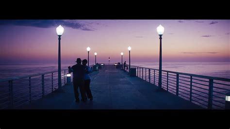 Moderatey City of Stars (L .
